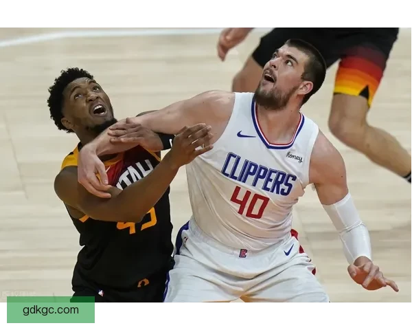 自行车对战：策略分析与优势突破